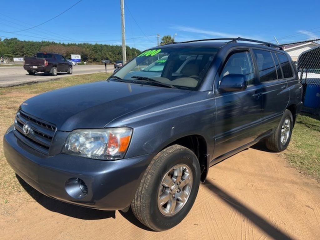 2004 Toyota Highlander Base